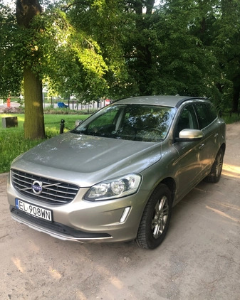 Volvo XC 60 cena 99000 przebieg: 60000, rok produkcji 2016 z Warszawa małe 137